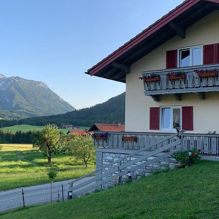 Haus Annerl Ferienwohnung Mit 2 Schlafzimmern インツェル エクステリア 写真