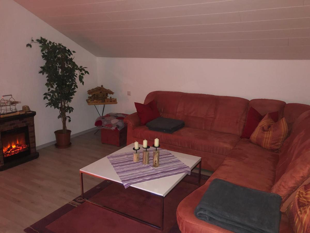 Haus Annerl Ferienwohnung Mit 2 Schlafzimmern インツェル エクステリア 写真
